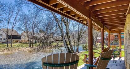 Little Pigeon River Front Cabin-1 Mile of Main Parkway in Pigeon Forge Great Fishing