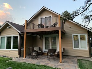 Exterior - Beautiful river home with large yard, sitting area and fire pit! (Estes Park)