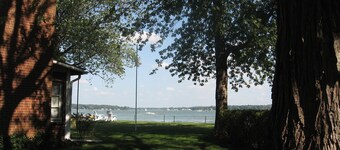 Macatawa Lake View Cottage by State Park and Bike Trails