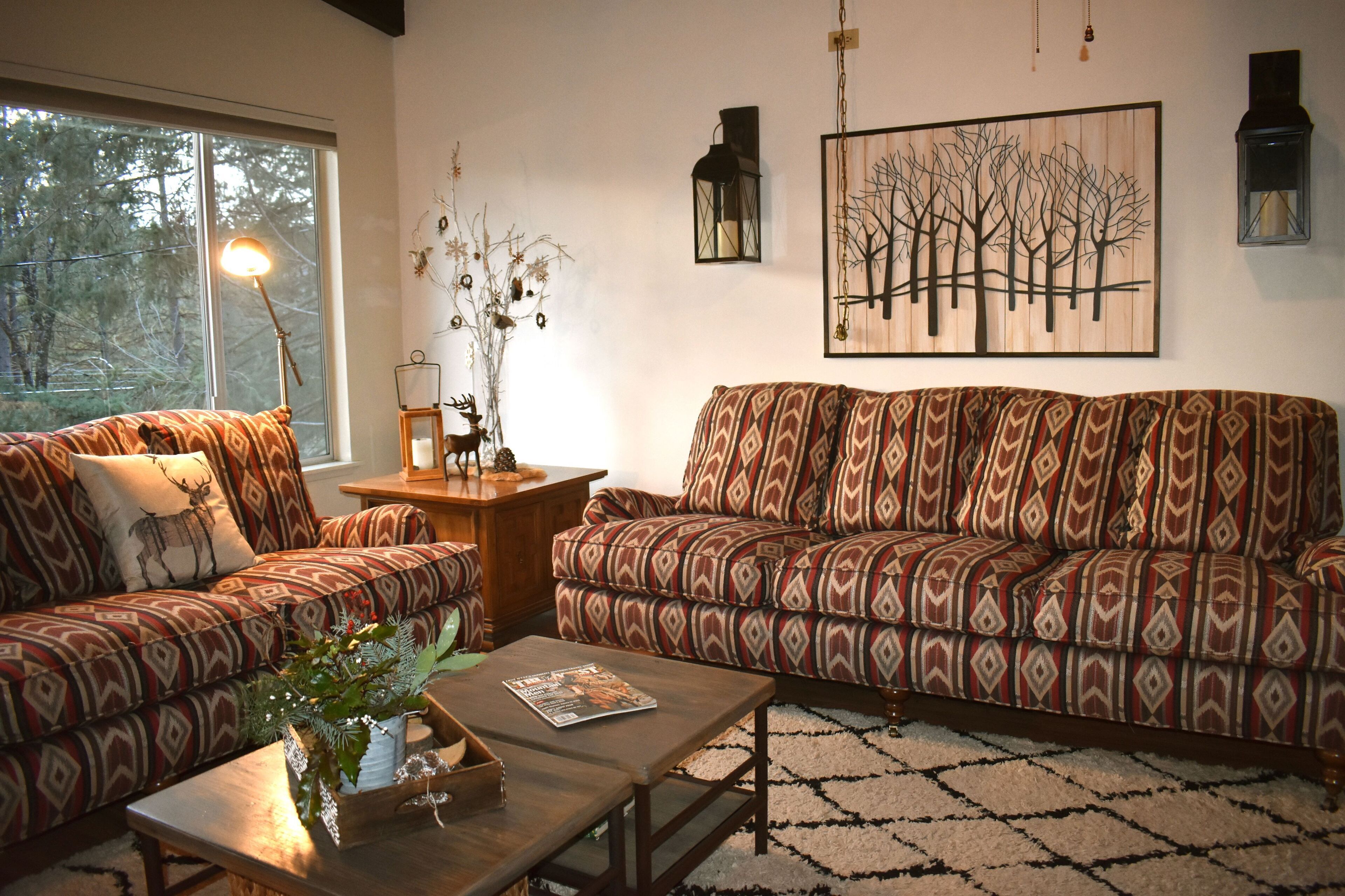  Sparrow's Rest at Bass Lake/Yosemite