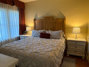 2 chambres, fer et planche à repasser, lit parapluie, Wi-Fi gratuit