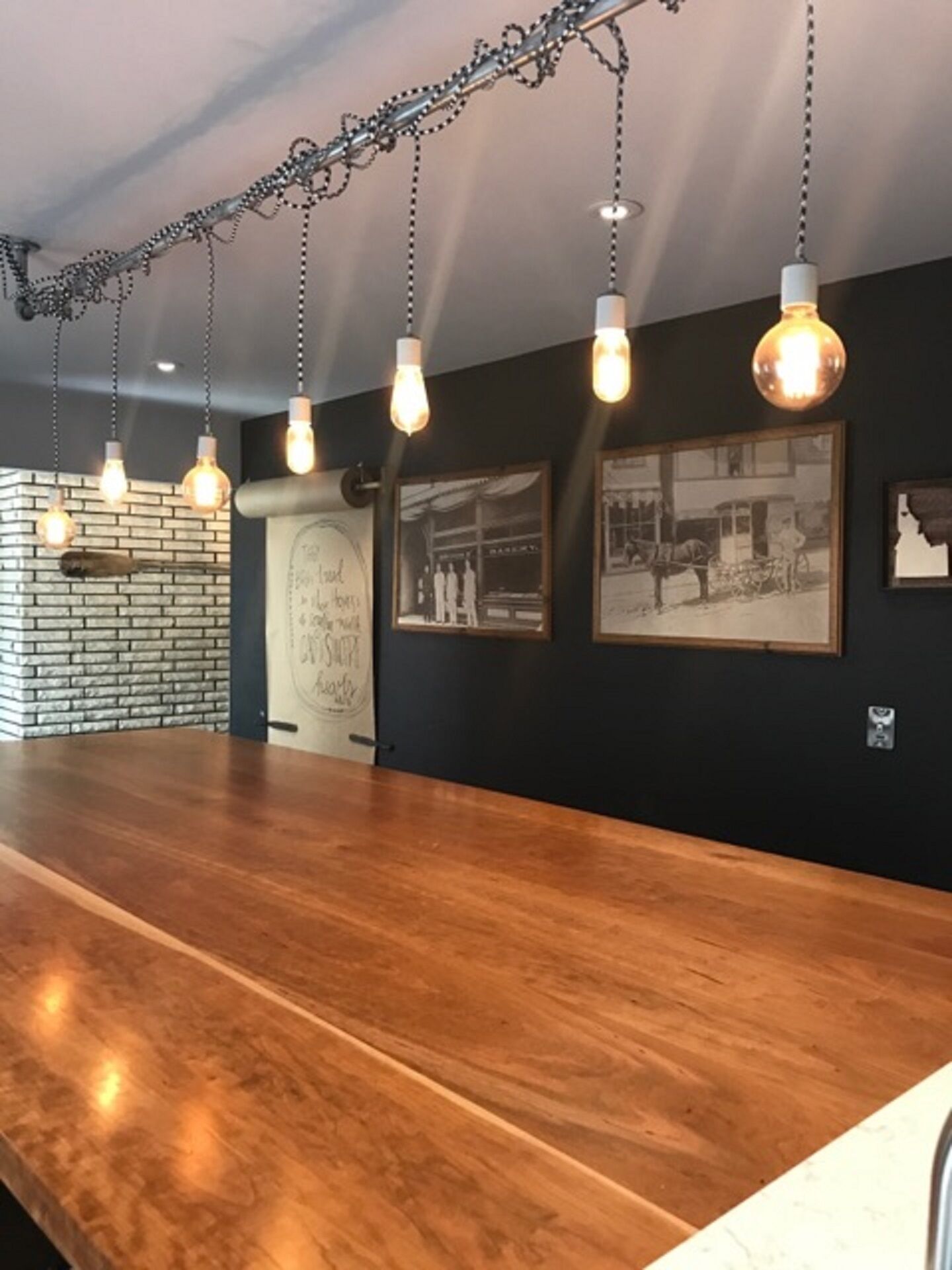 Amazing Family Retreat In The Heart Of The Silver Valley!