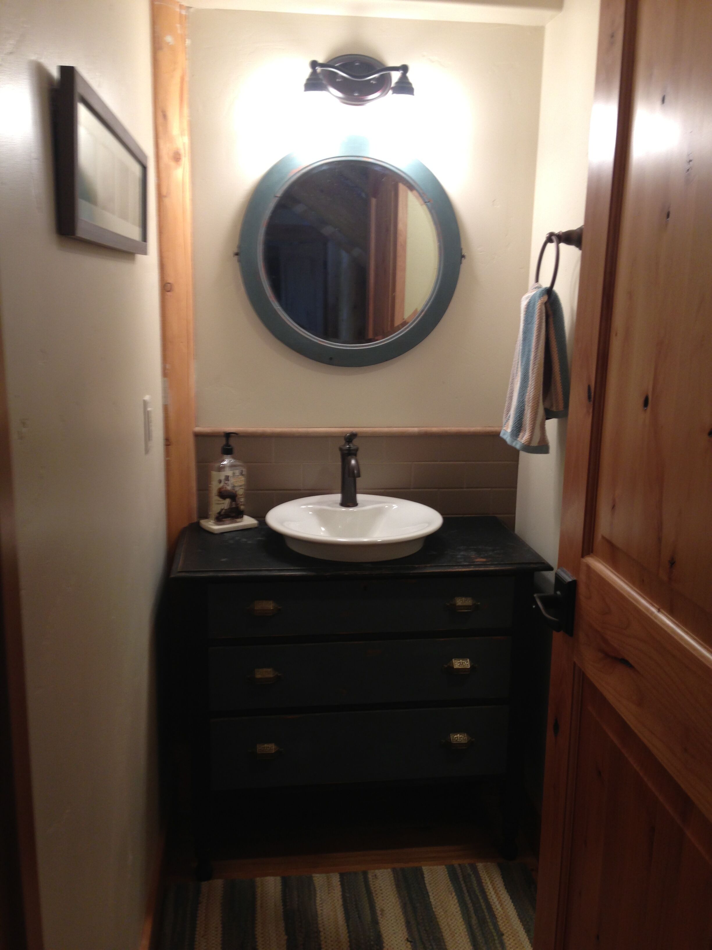 New Log  Home on Big Deschutes River Within 1.5 mi of Sunriver, Oregon-fish&ski