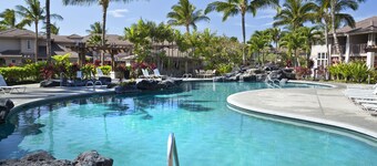 Excellent for couples or families. Right on the Golf Course.