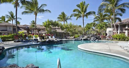 Excellent for couples or families. Right on the Golf Course.