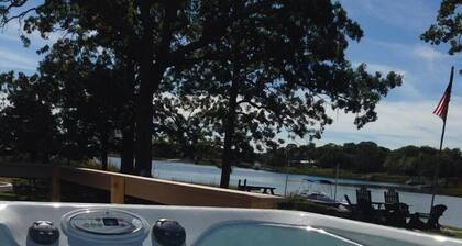 Southold Waterfront täydellinen venelaituri, Boat Ramp, Hot Tub & Rannat