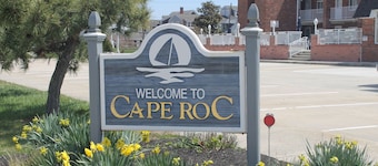 オールニュービーチブロックコンドミニアム