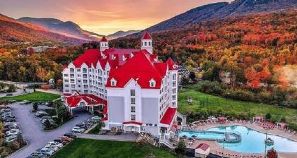 Luxe, flambant neuf 1 ch + LR au River Walk Resort avec balcon et vue sur le mont 5 FL.