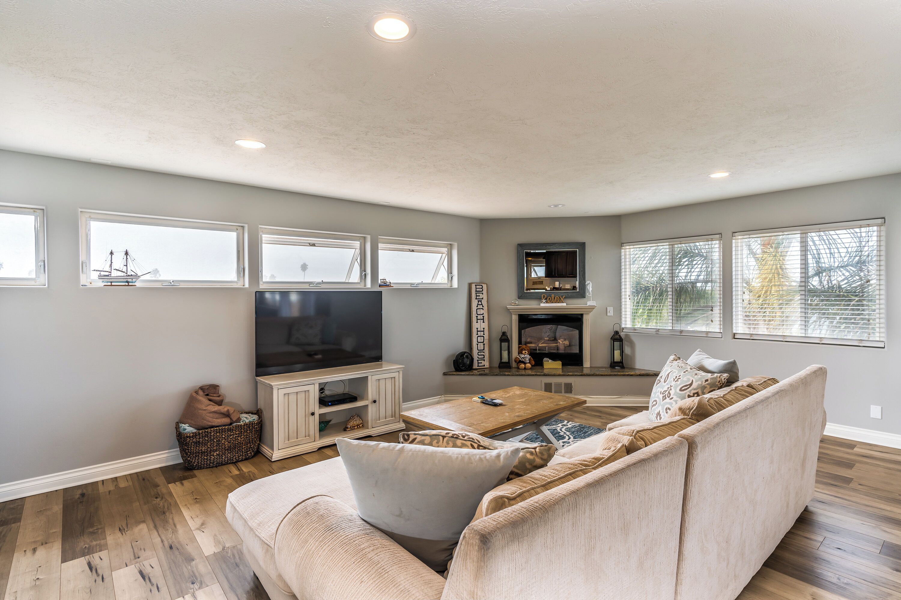 Newly Remodeled Pierpont Beach Property w/ Ocean views & 2 min walk to the beach