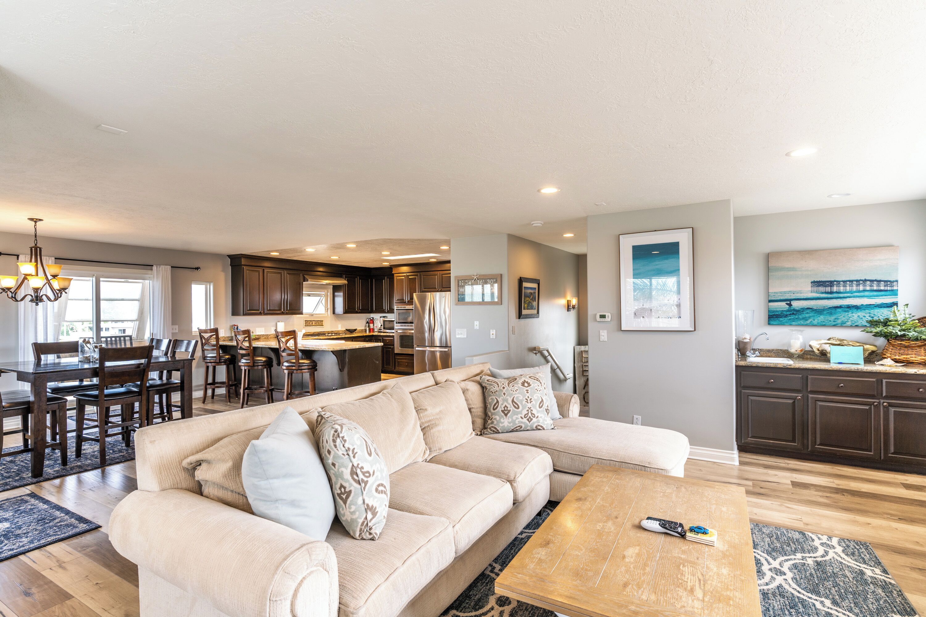 Newly Remodeled Pierpont Beach Property w/ Ocean views & 2 min walk to the beach