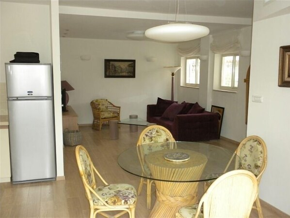 Interior - Gorgeous 2.5 Bdrm Apt. in Jerusalem (Jerusalem)