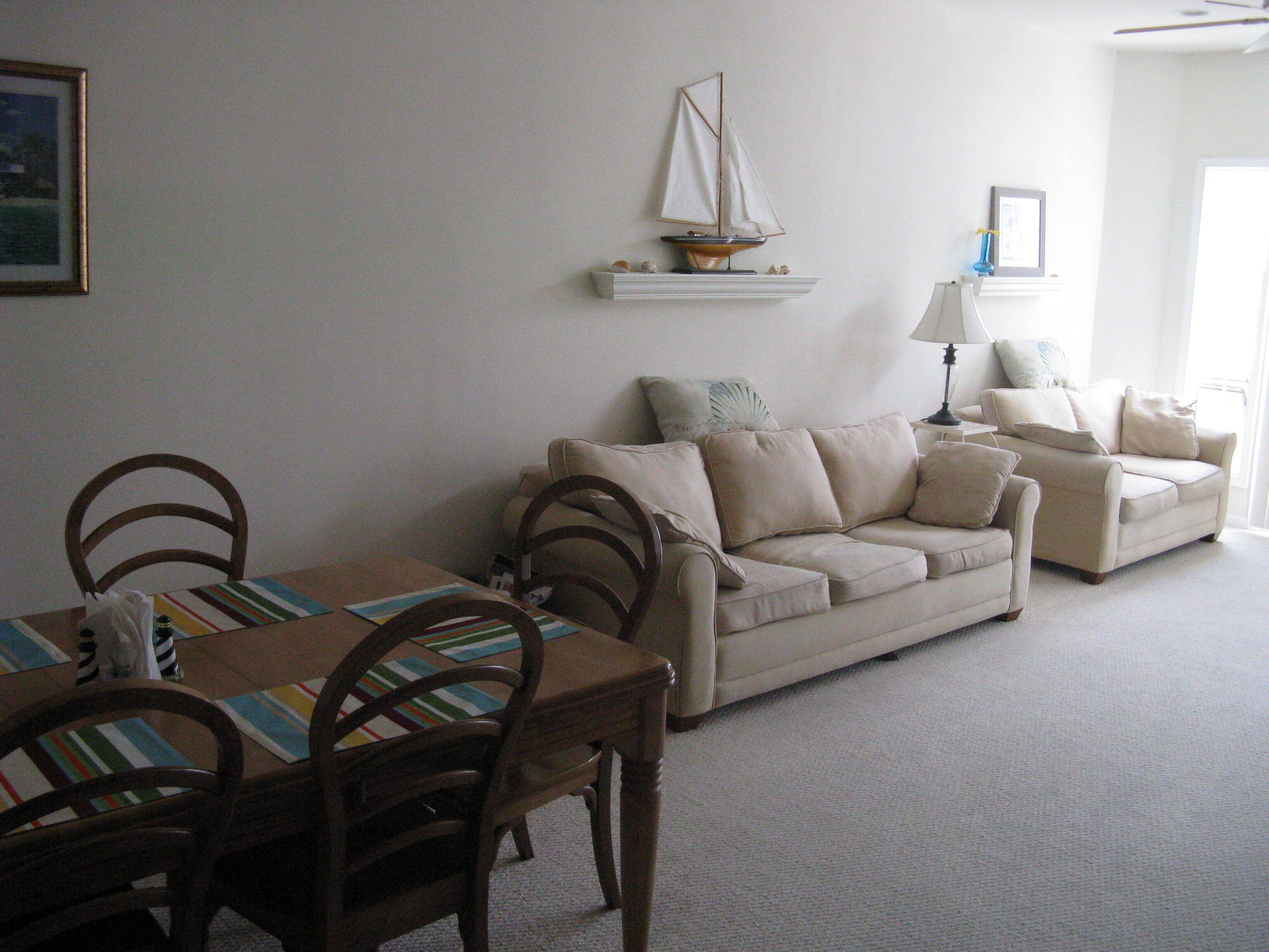 Luxury Beachfront Condo In Wildwood (Great Location !!!)