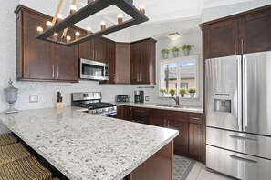 Fridge, microwave, oven, stovetop - Stylish Upper Unit | 4 Houses from Sand! | Includes Sunny Patio | Walkable to Newport Favorites! (Newport Beach)