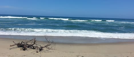 In Strandnähe, Liegestühle