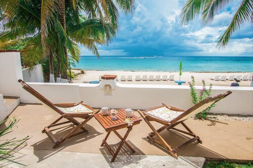 Closest to Sandy Beach!!! Amazing views. Walk to Chankanaab, Uvas & Money Bar...