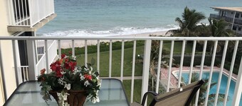 Super stjæle!Fab2b Oceanfront. Sept-OctVar $ 2995 nu $ 1875Dec $ 2495. Pool, wifi