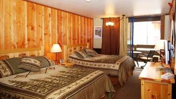 Fer et planche Ă repasser, Wi-Fi, draps fournis