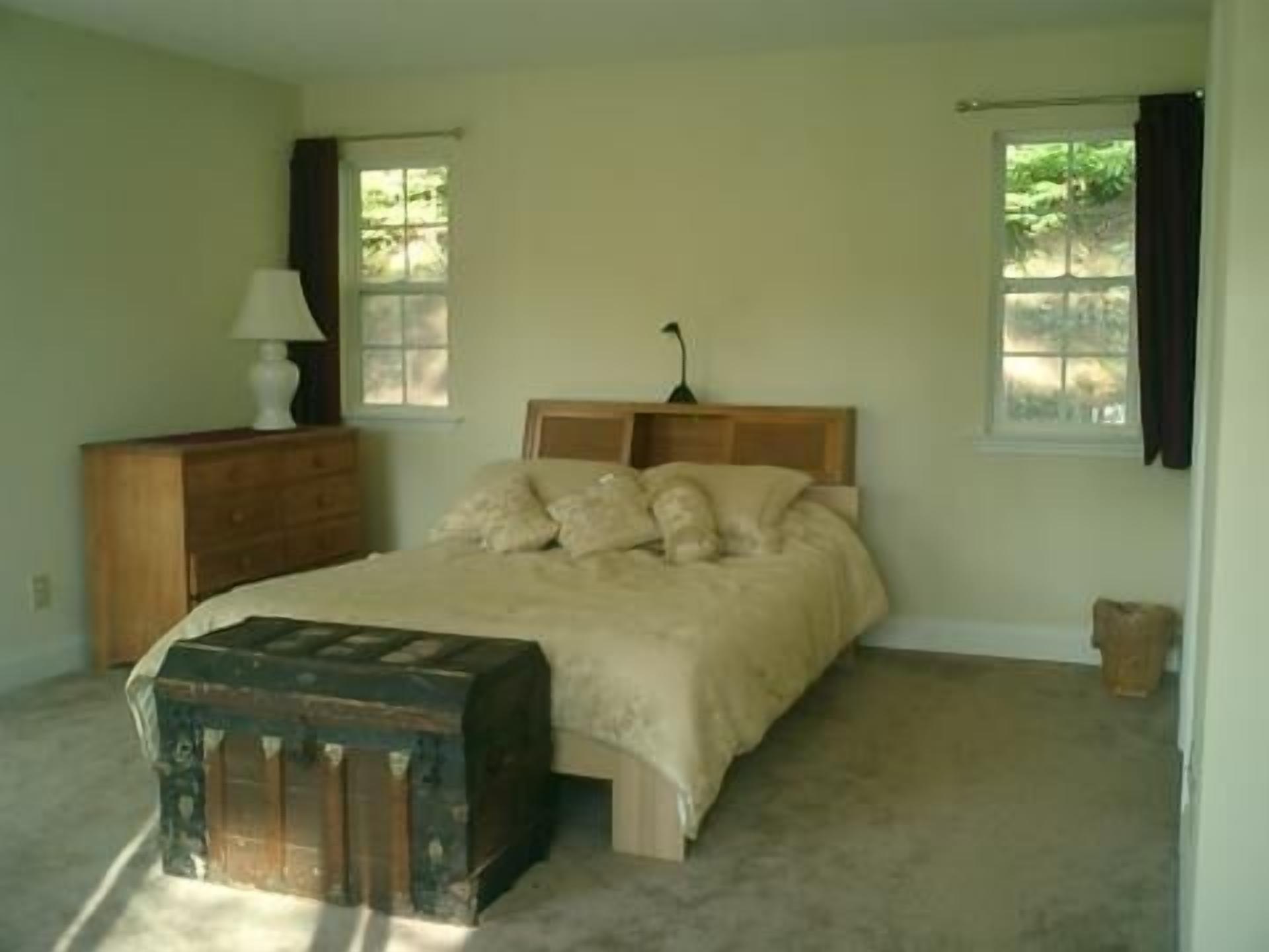 Romantic Lake Retreat- On beautiful, clear Lake Nantahala