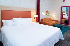 Schreibtisch, laptopgeeigneter Arbeitsplatz, Verdunkelungsvorhänge