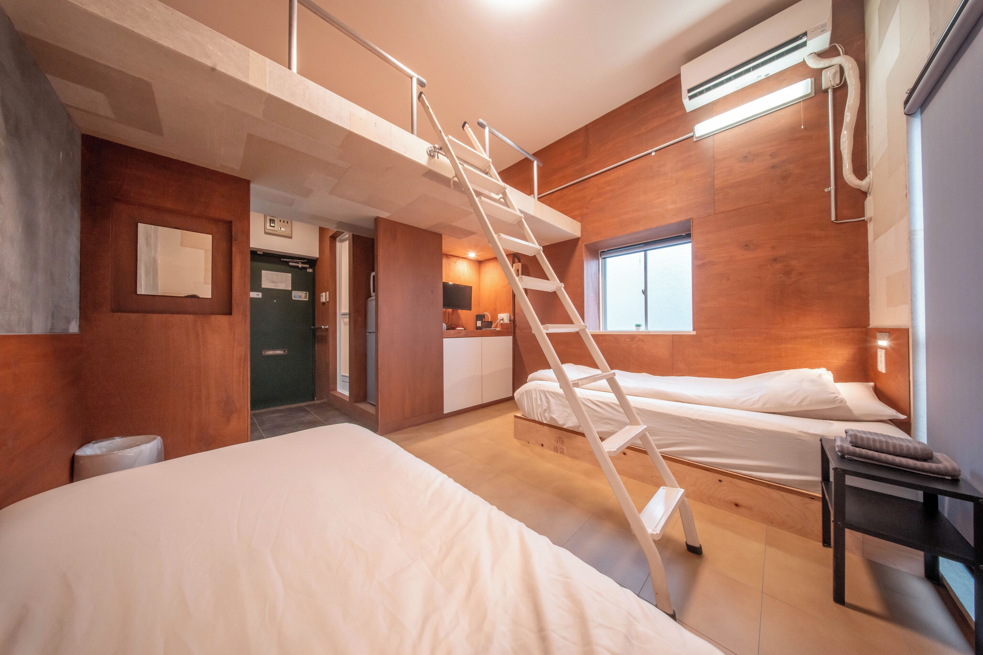 Leilighet, flere senger, ikke-røyk | Dundyner, blendingsgardiner, strykejern/-brett og wi-fi (inkludert)