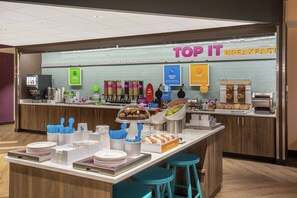 Tägliches inbegriffenes Frühstücksbuffet