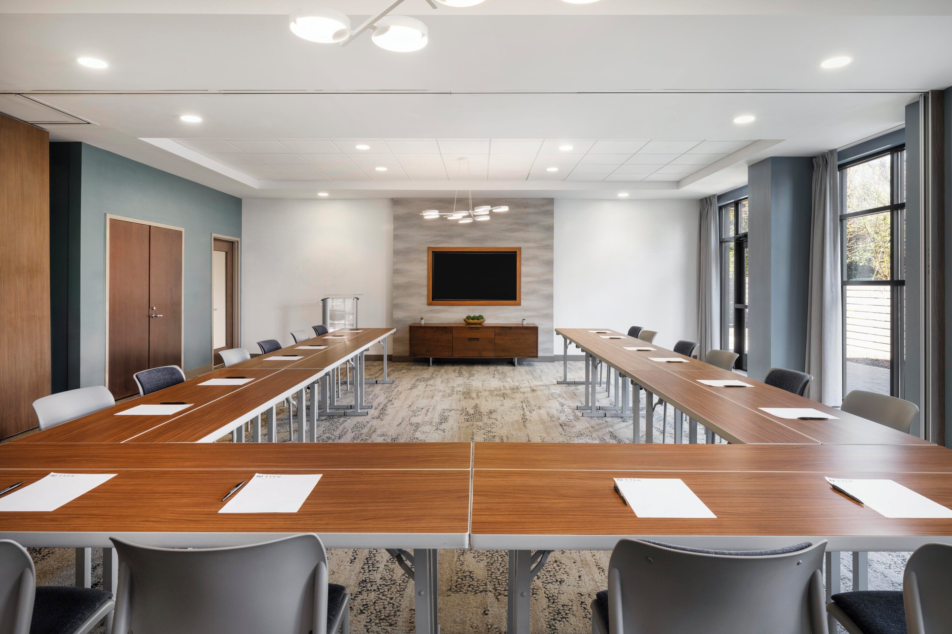 Meeting facility