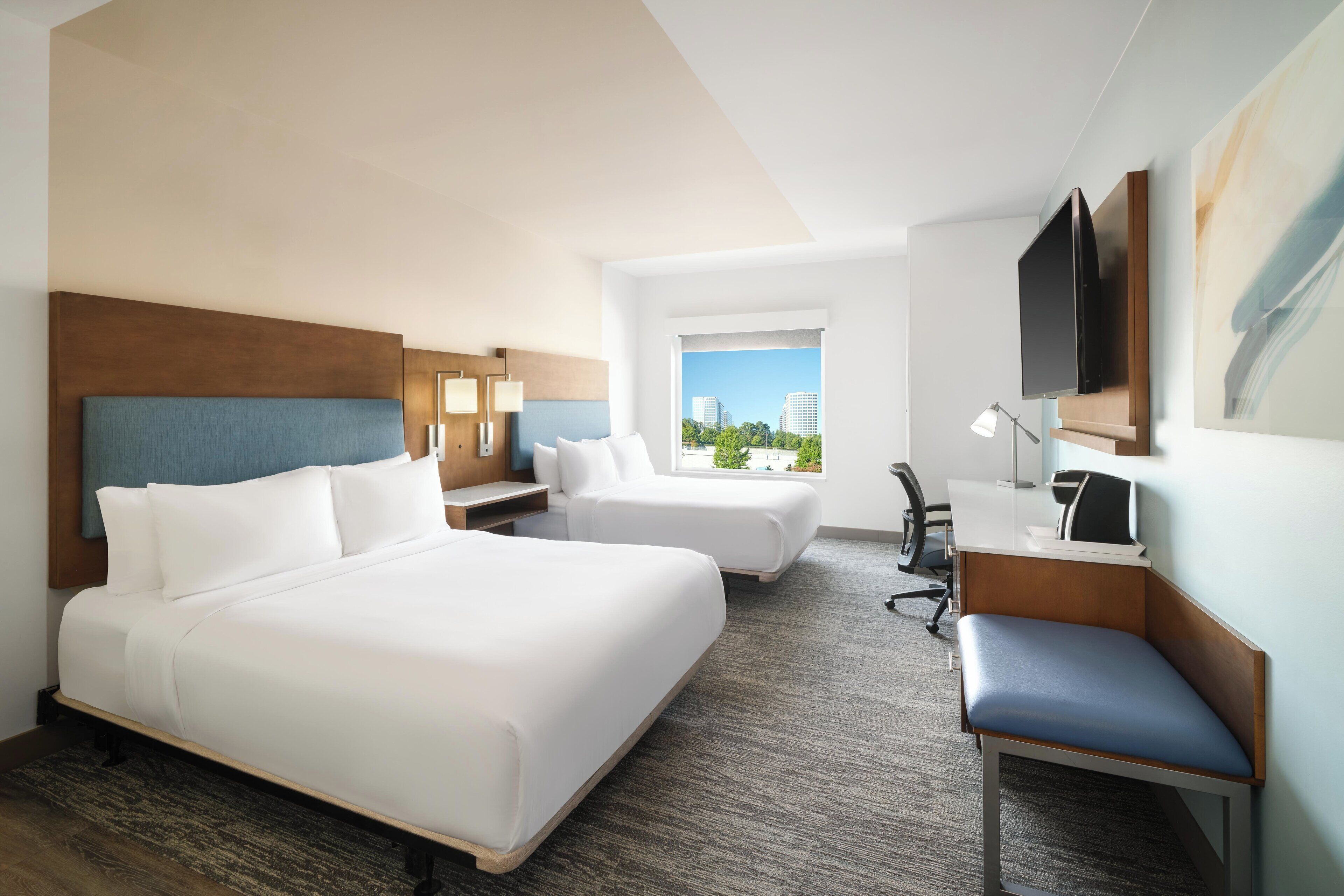 Literie de qualité supérieure, coffres-forts dans les chambres, bureau