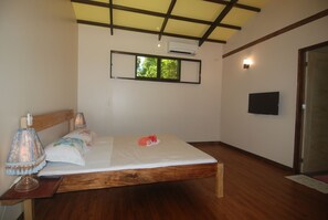 2 quartos, acesso à internet, roupa de cama