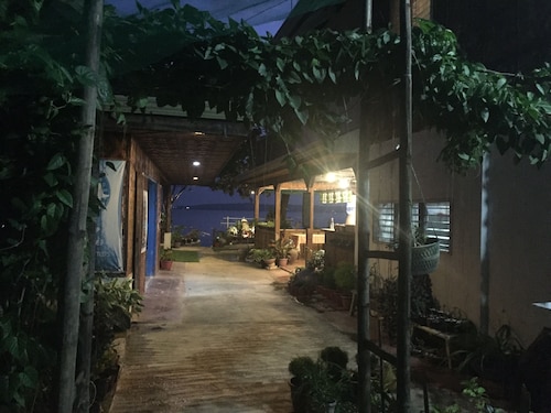 Rene's Diverslounge Resort