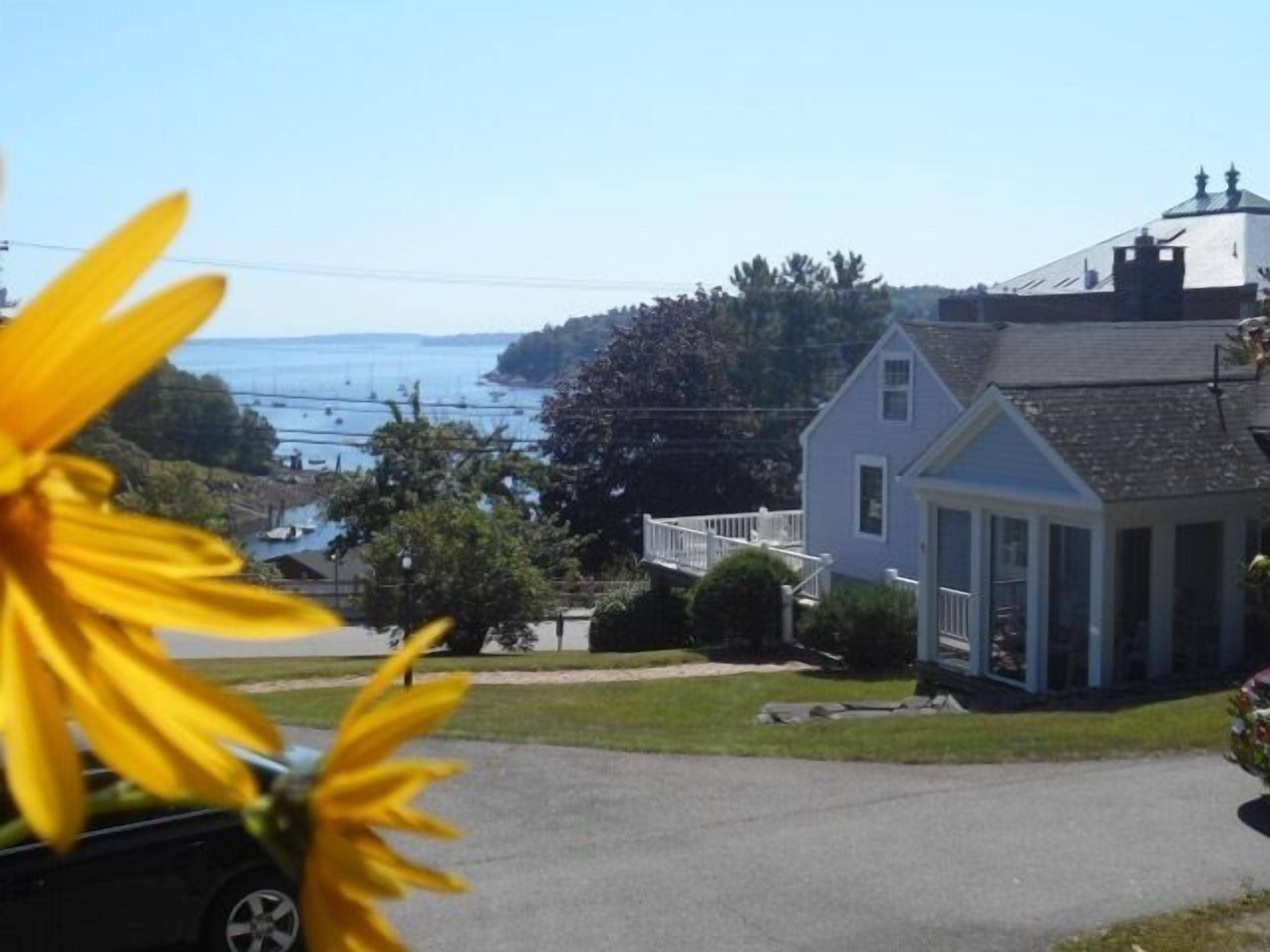 Comfortable one level living overlooking the harbor