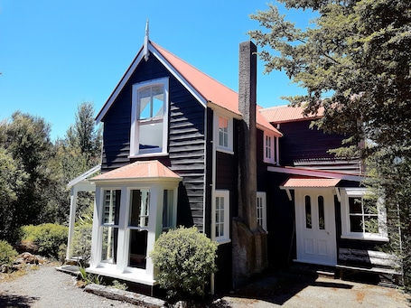 Außenbereich. Sonnige, private Villa in St Arnaud