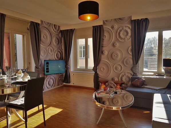 تلفزيون ذكي