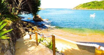 Beach Front Green Fit w / SmartTV - WIFI and NETFLIX - 12X without interest