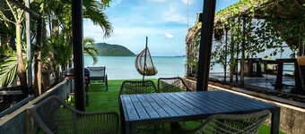 Beachfront Chocolate Pool Villa