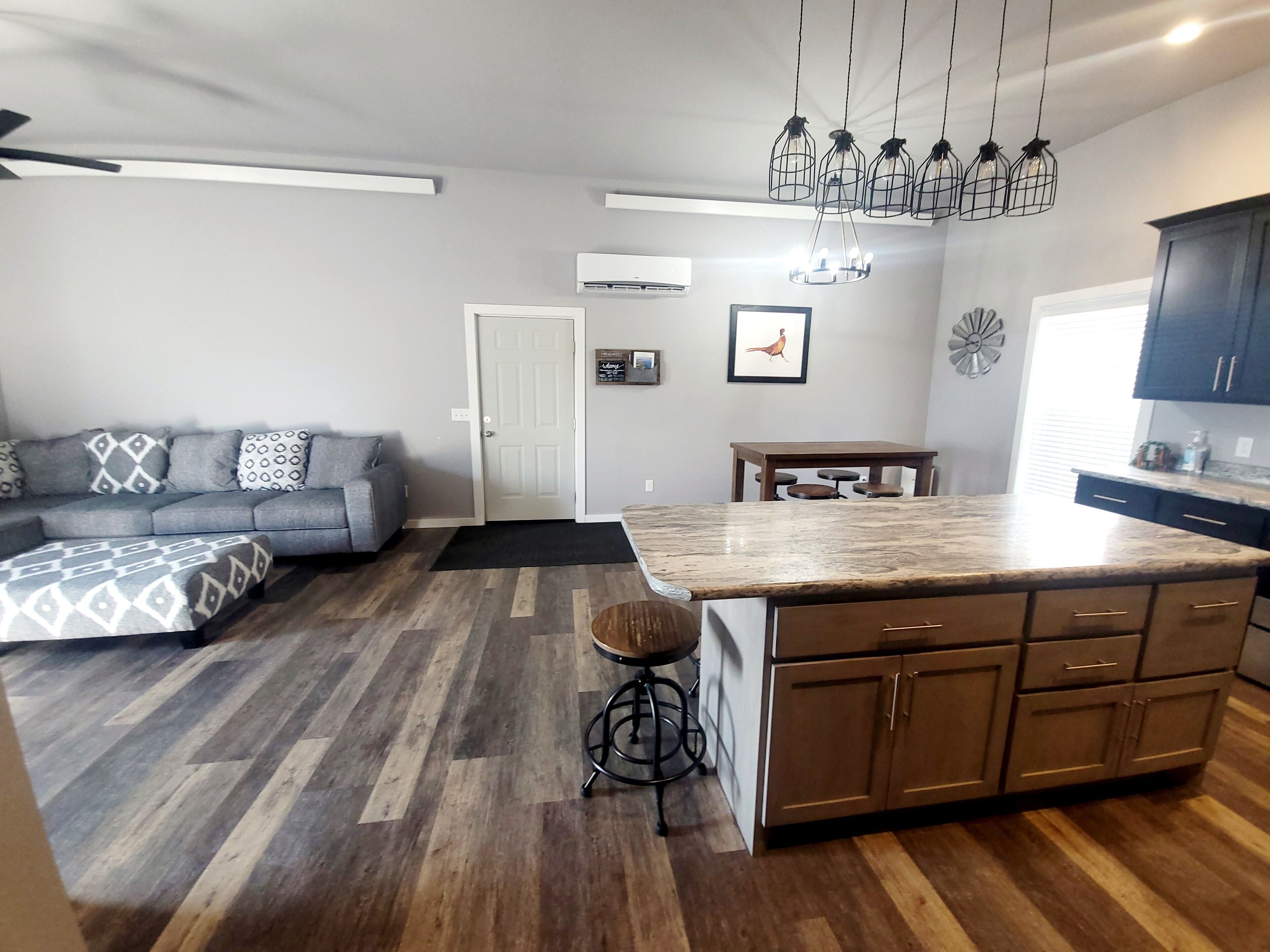 The Stumble Inn - hunting and fishing getaway by Spring & Cow creek