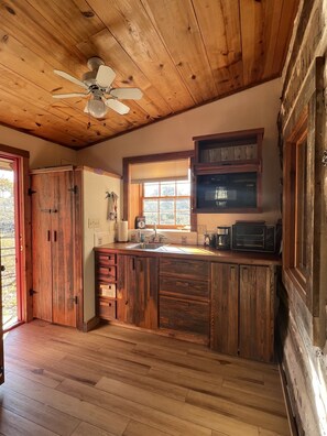 Fridge, microwave, coffee/tea maker, toaster