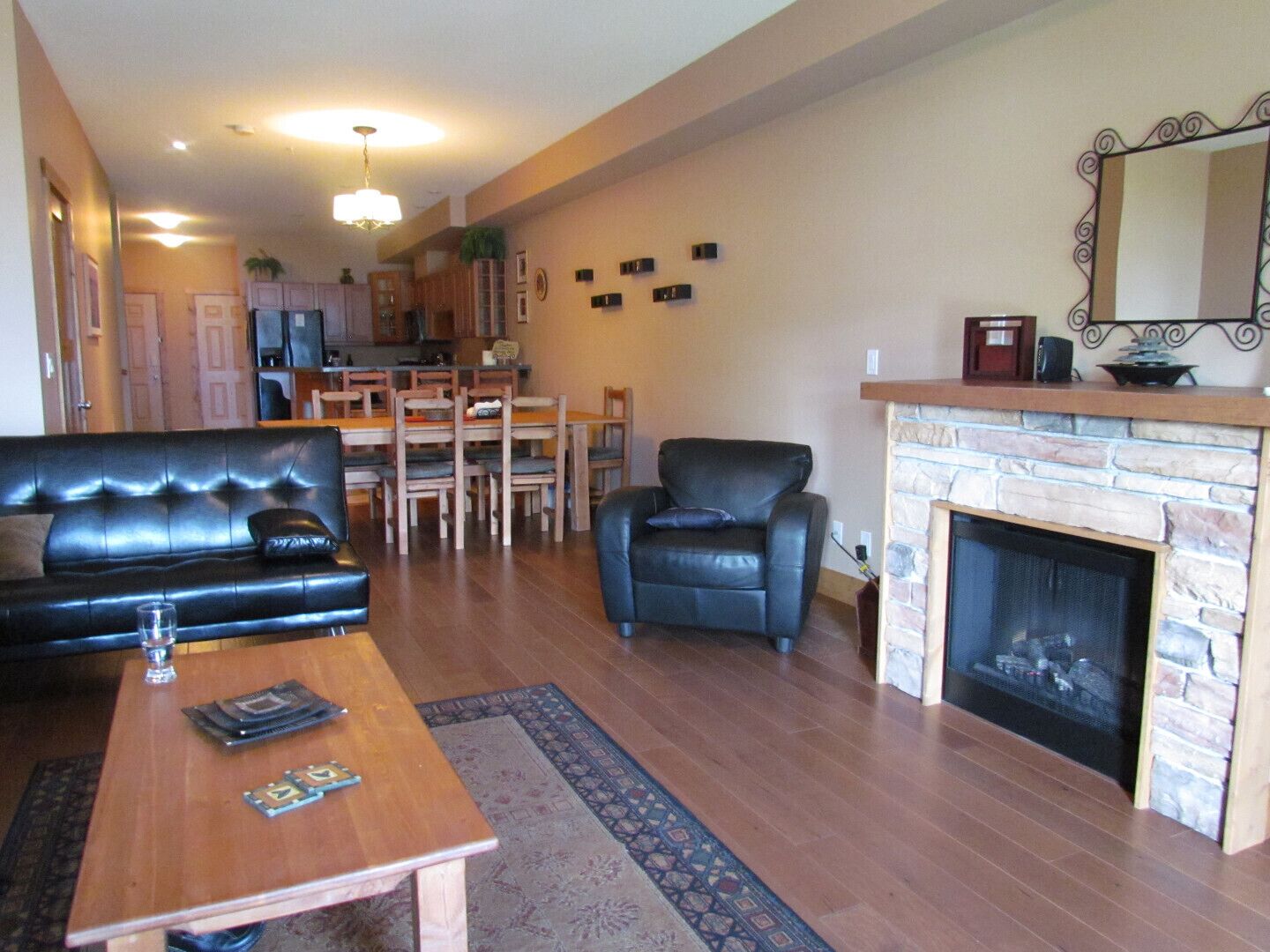   LAKEFRONT , 3 BEDROOM LUXURY TOWNHOME -   MONTHLY - winter rates, 66.00 nite