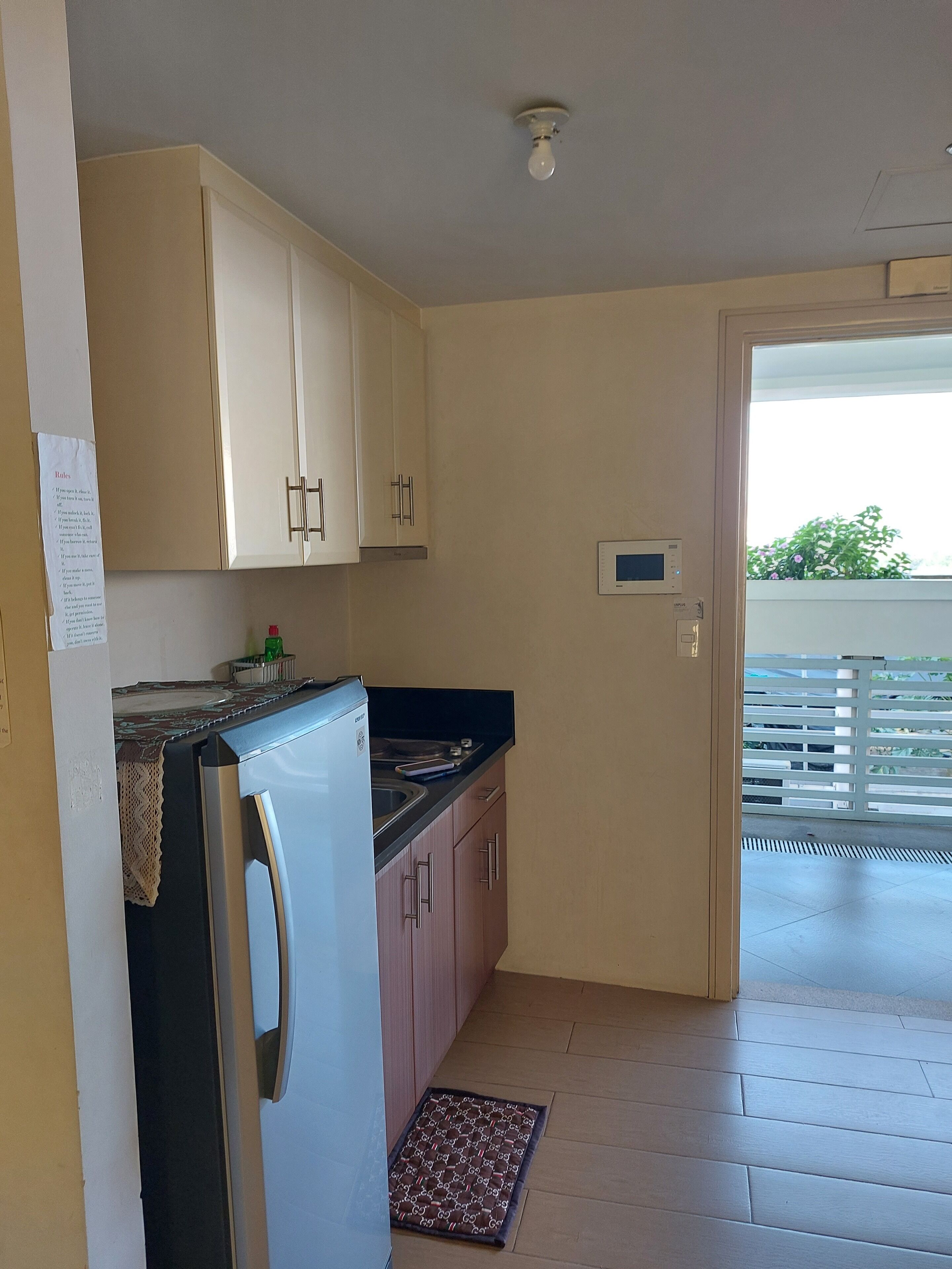 deluxe studio | 1 bedroom, desk, iron/ironing board, free wifi