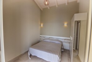 2 bedrooms, soundproofing, WiFi - Apt. Villetta La Vela - LA VELA (Capoliveri)