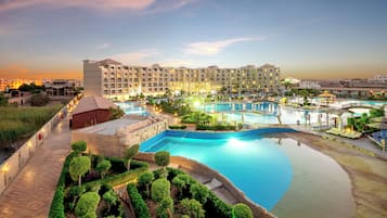 13 outdoor pools, pool umbrellas, pool loungers