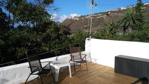 Property grounds - Very Private Cottage In Avocado Plantation near Bollullo Beach (LA OROTAVA)