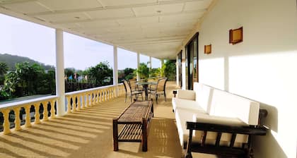 Great luxury Pool villa for rent in Surin
