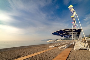 Private beach - Amara Comfort Resort (Kemer)