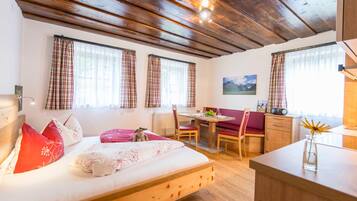 1 Schlafzimmer, Reisekinderbett, WLAN, Bettwäsche