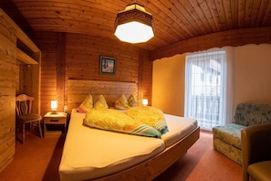 1 bedroom, in-room safe, WiFi, bed sheets