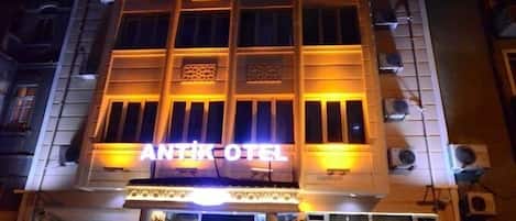 Front of property - evening/night