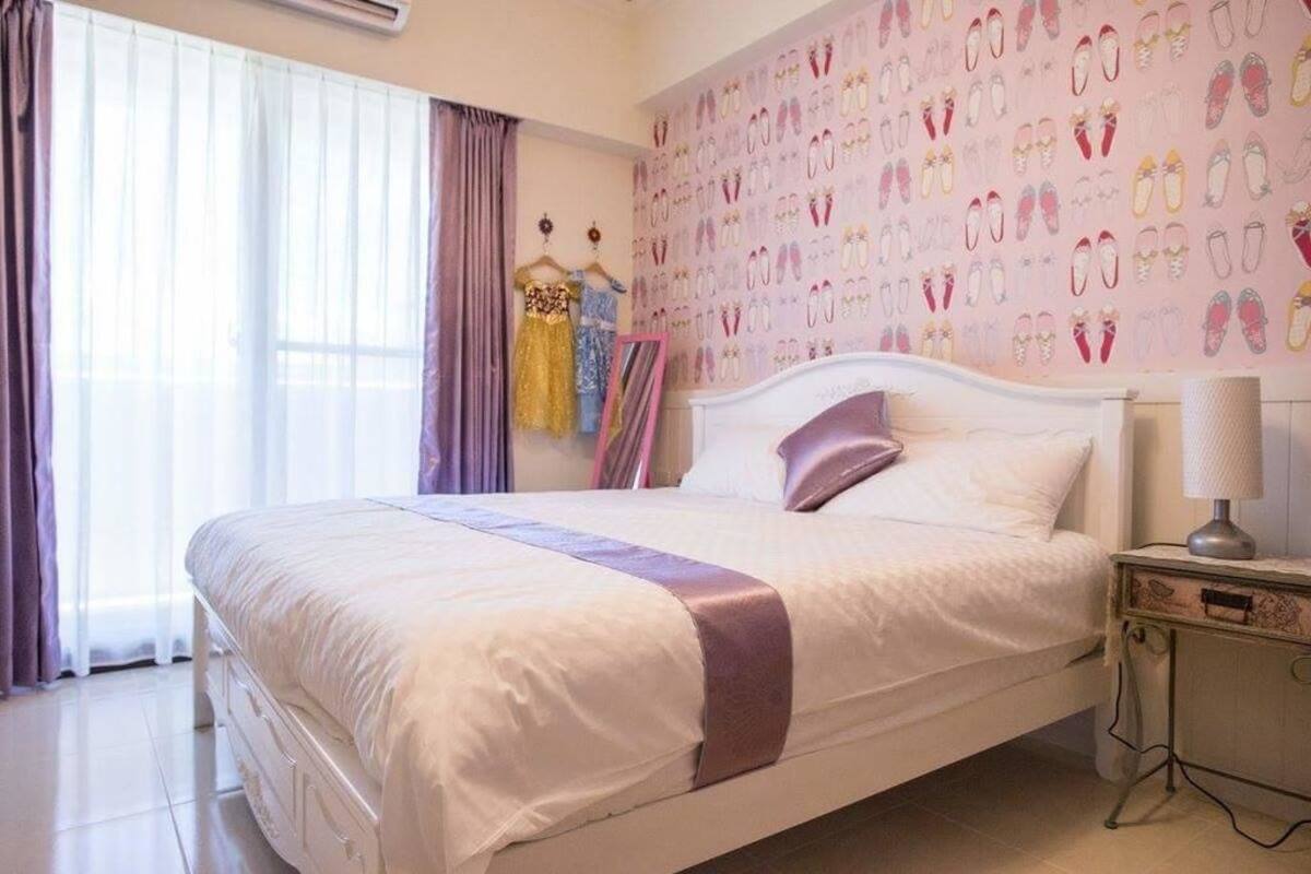Habitación triple, varias camas, para no fumadores | Escritorio, insonorización, wifi gratis y ropa de cama