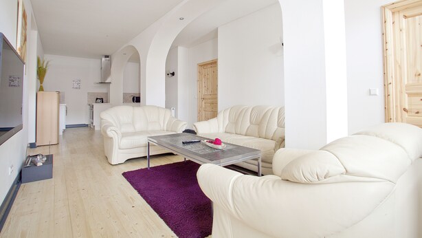 Apartment, 4 Bedrooms (2 people per bedroom) | Living area - Apartments Villa Schwan (Wunstorf)