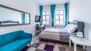 Dobbeltrom | Skrivebord, strykejern/-brett, wi-fi (inkludert) og sengetøy