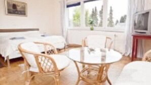 House, Balcony (2 people per bedroom) | Room amenity - Ferienhaus Seestern (Wunstorf)